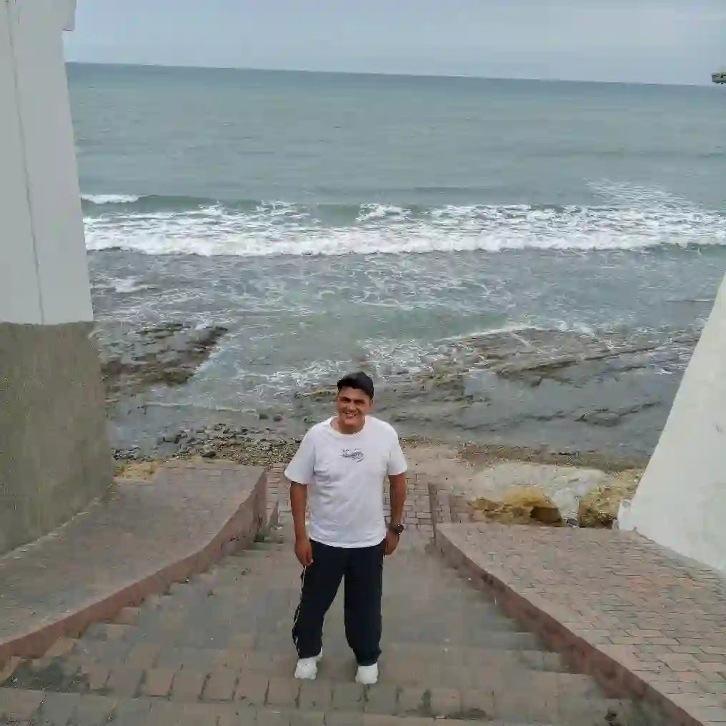 <em><strong>Carlos Ceballos (Cali, Valle)</strong></em>